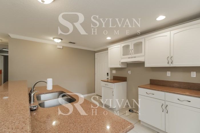 7792 Murcott Cir - Photo 5 of 15