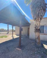 featured image of 302 W Lee St