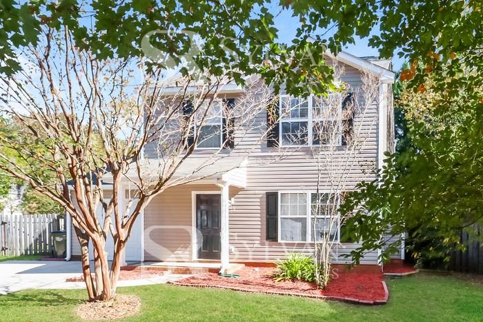 1050 Valley Forge Dr - Photo 2 of 15