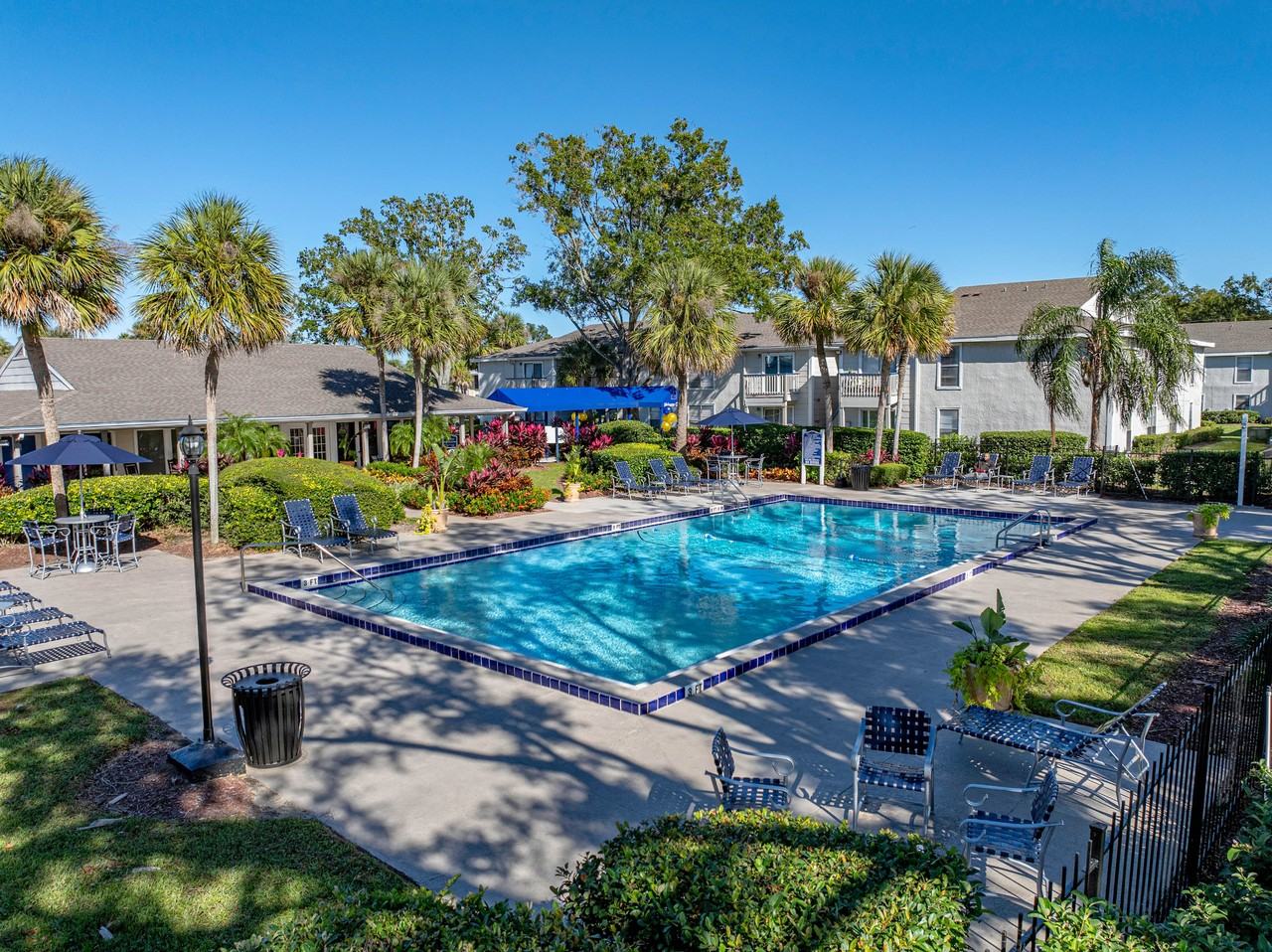 Magnolia Apartments - Photo 5 of 51