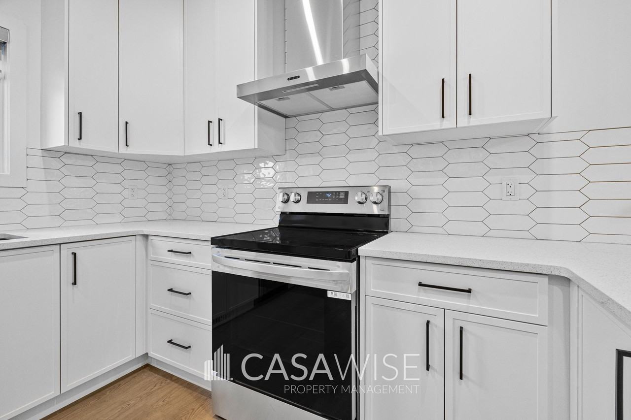 9339 222 Street NW #1 - Photo 3 of 29