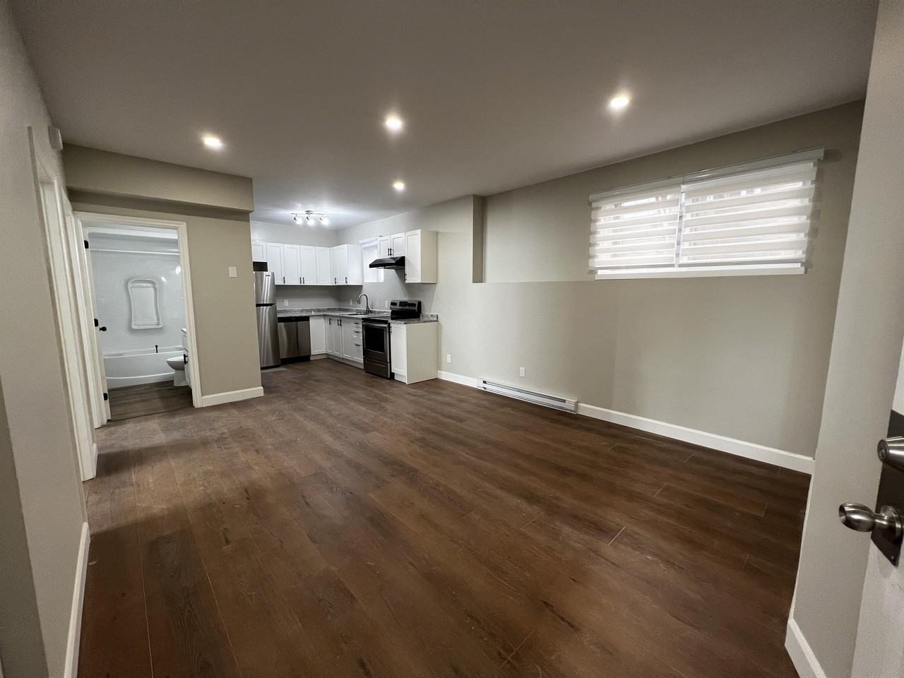 142 Alma St #C - Photo 2 of 8