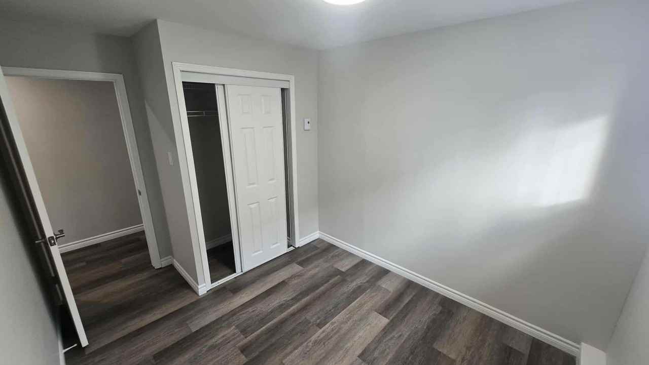 157 Mcsweeney Ave #2 - Photo 6 of 11