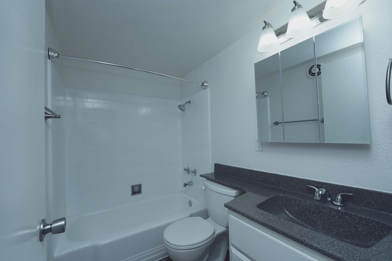 (NEW) Annadale Place - Photo 3 of 19