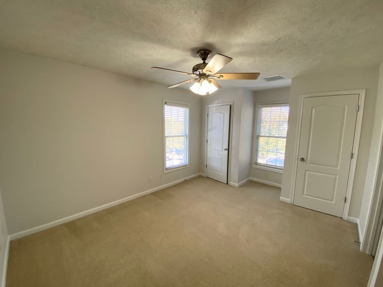 Savannah Meadows - Photo 7 of 20