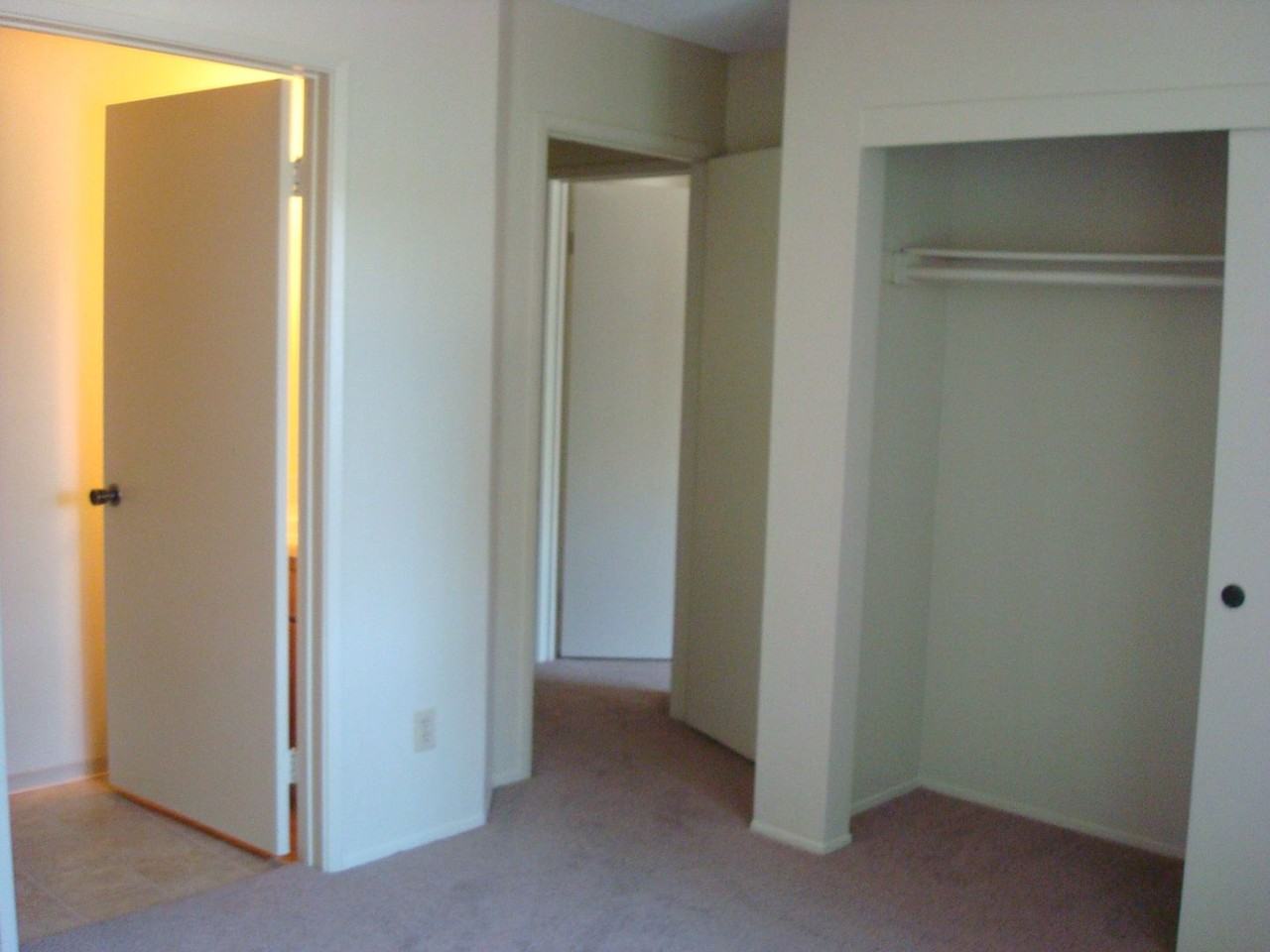 Vista Point Apartments - Photo 4 of 23