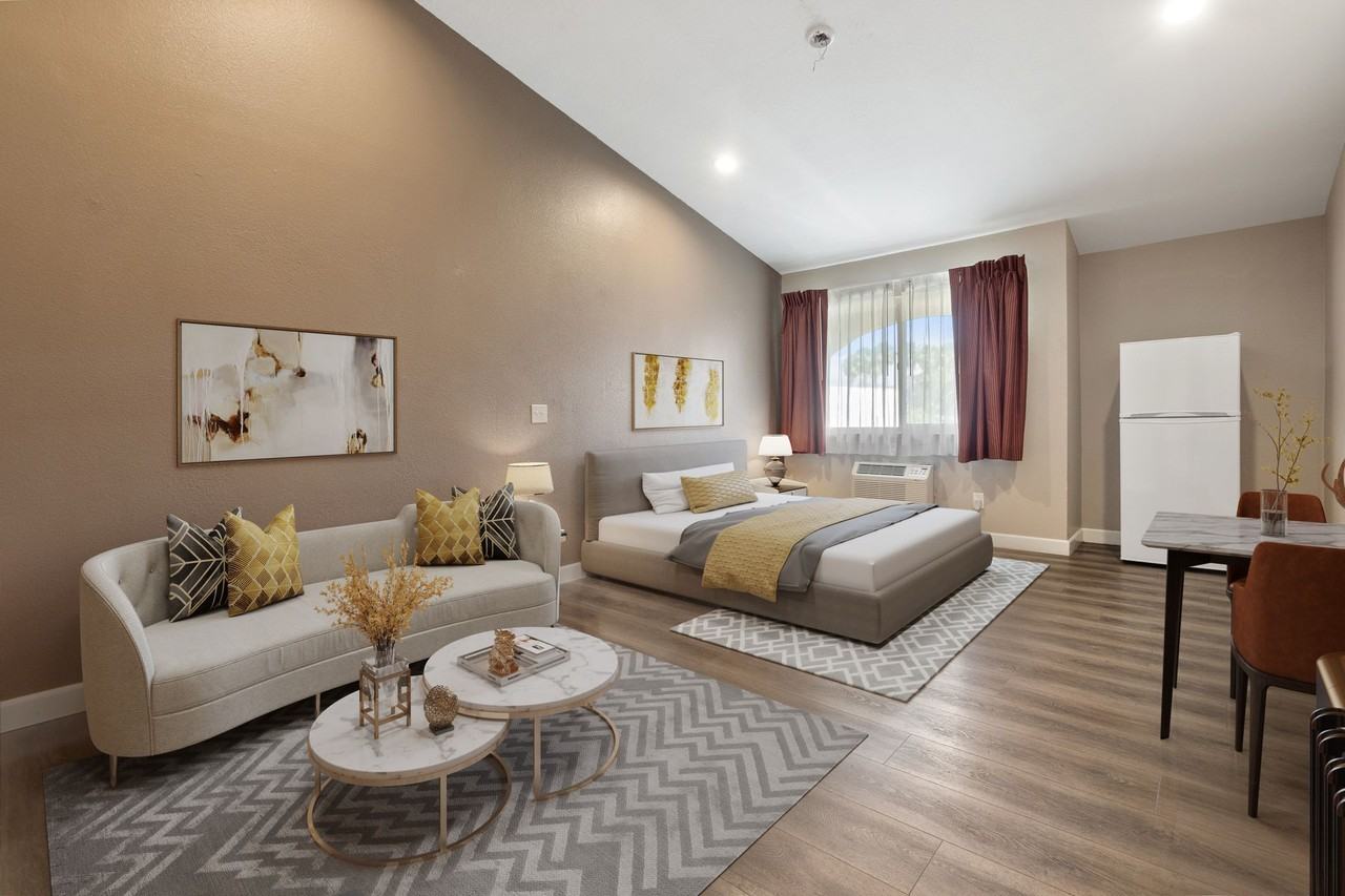 Beautiful Studios with All Utilities Included - Photo 4 of 27