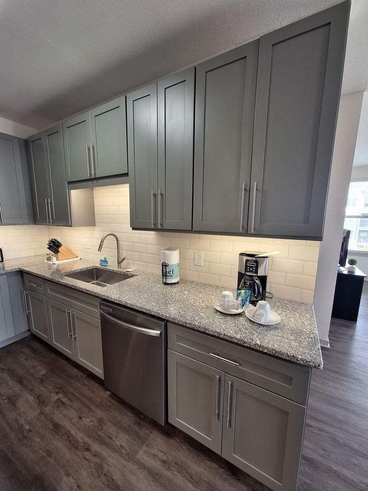 CH-Cortland Flatirons - Photo 3 of 40