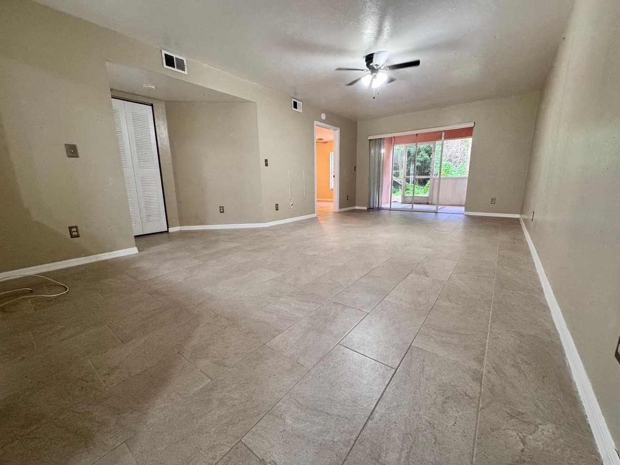28251 Pine Haven Way - Photo 7 of 32