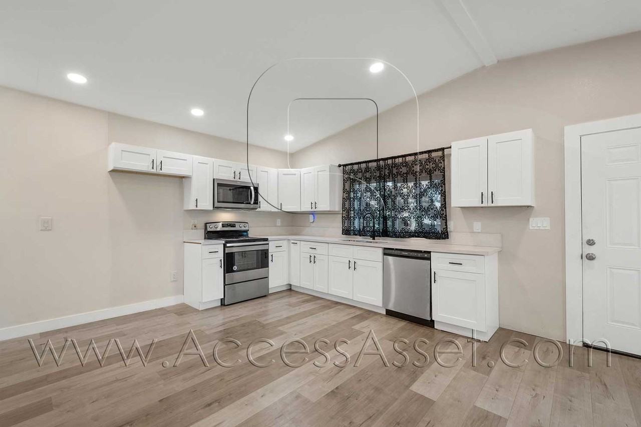 45840 Coyote St - Photo 5 of 22