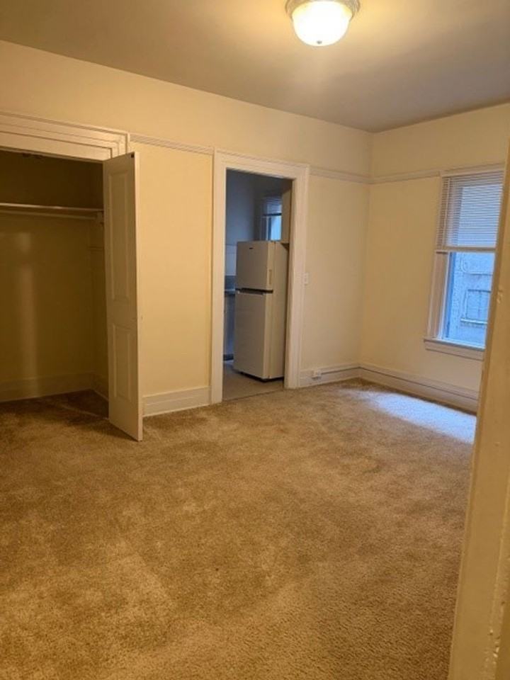 Sheridan - Photo 2 of 9