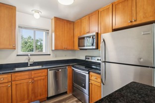 Georgian Court Apartments - Photo 1 of 1