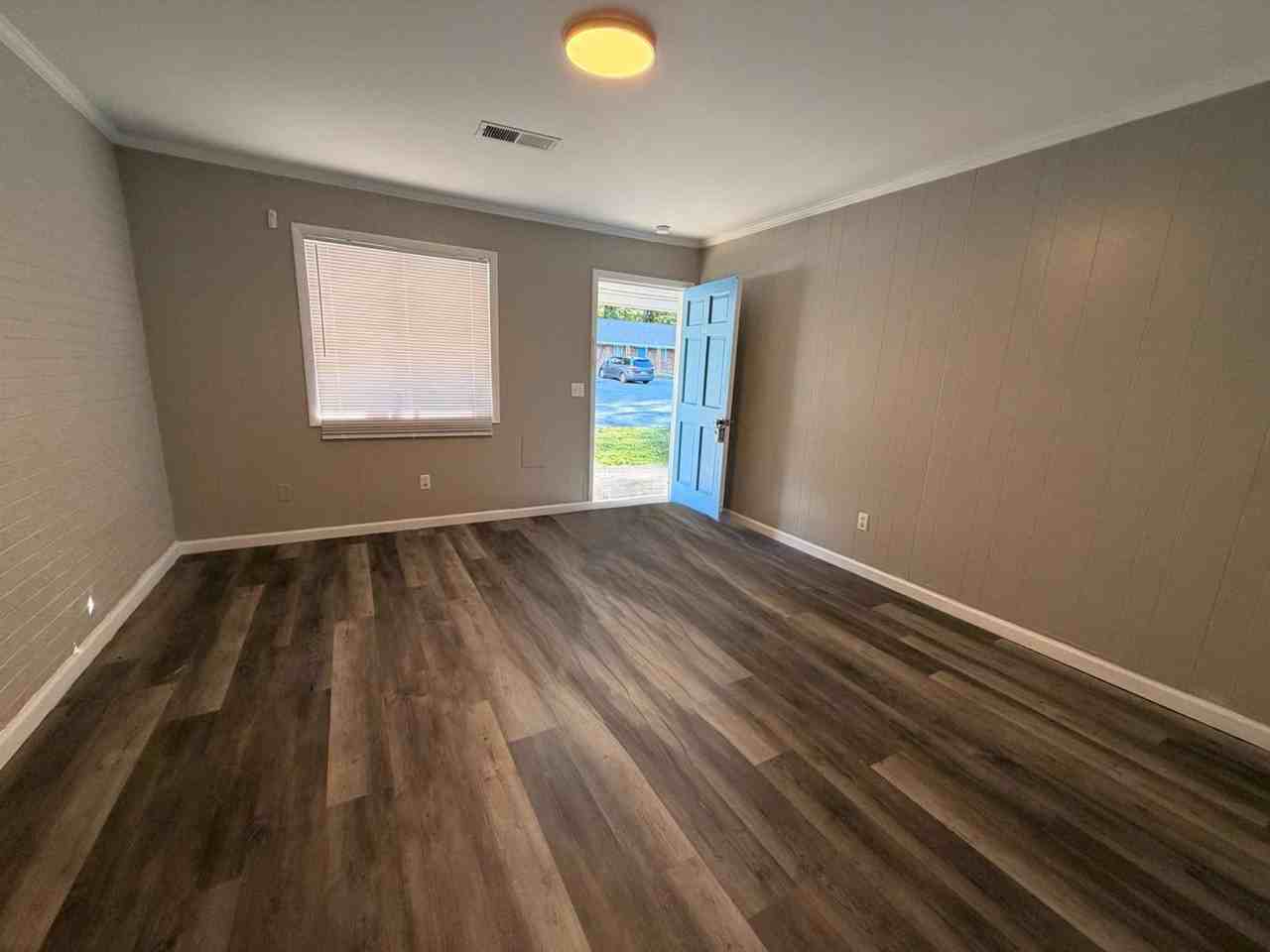 Spring Valley Apartments - Photo 3 of 34