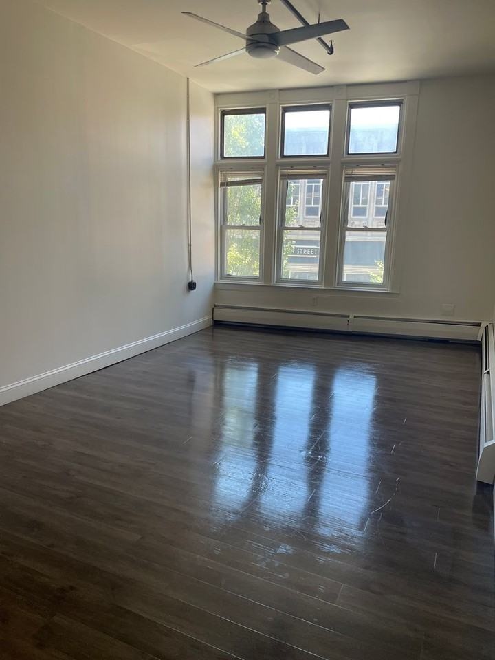 SilverBrick Lofts - Photo 2 of 10