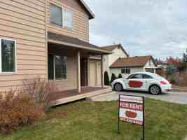 featured image of 1302 Ne Tucson Way