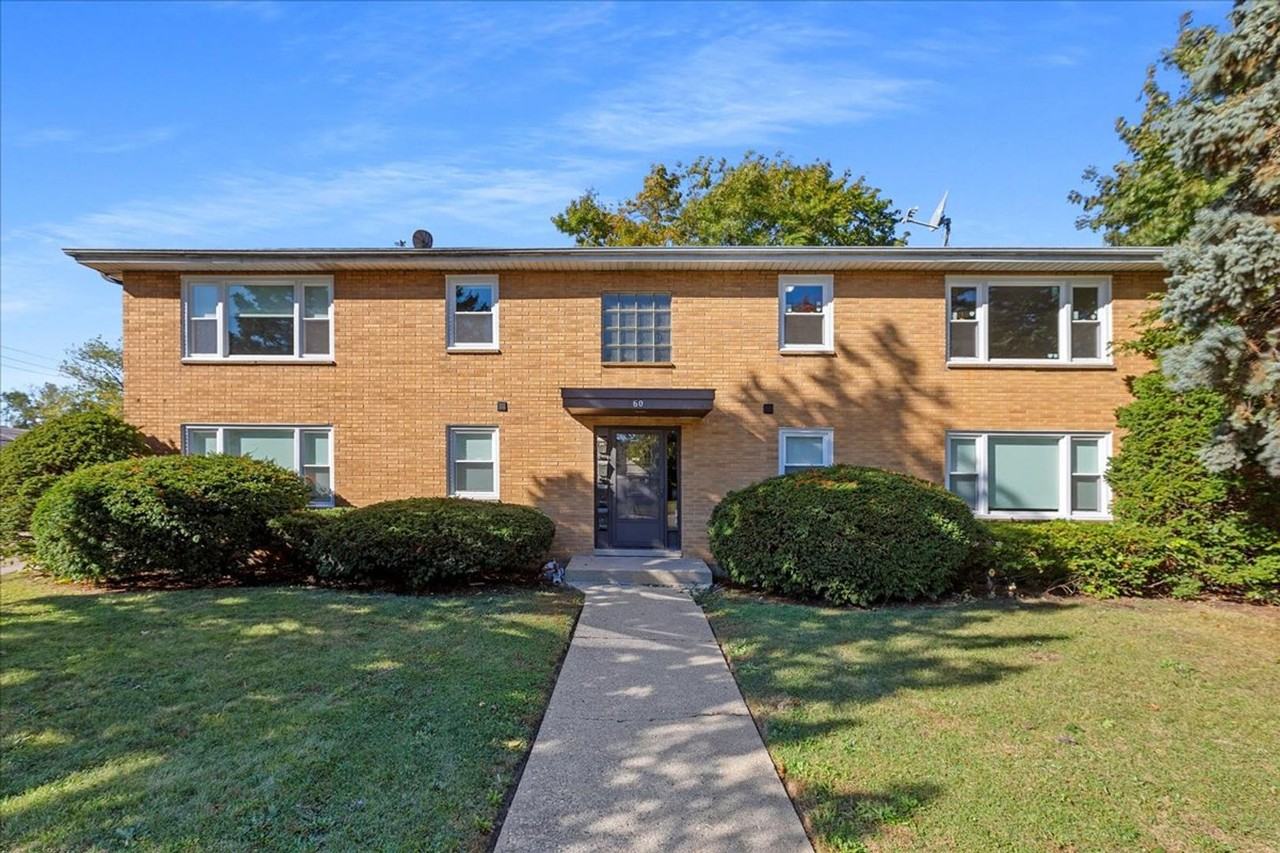 McAree Apartments - Photo 2 of 11