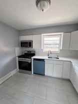 Stuyvesant Commons - Lyndhurst - Photo 1 of 1