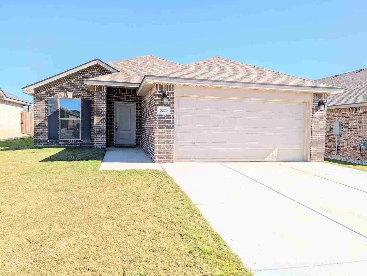 3220 Cottonwood Ave