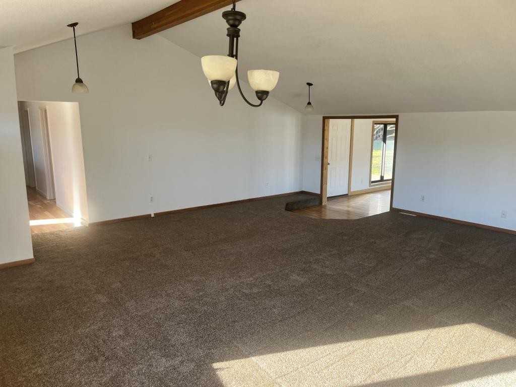 6306 Schofield Ave - Photo 6 of 17