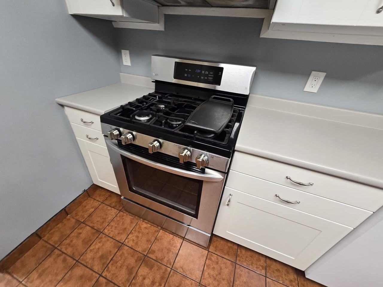 Kensington Ave & Parkdale Dr - Photo 6 of 22