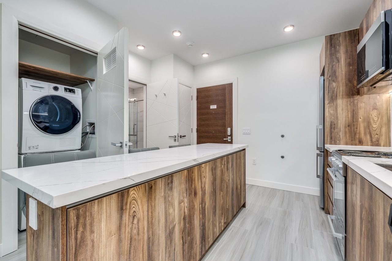 1168 Pendrell Street #309 - Photo 5 of 17