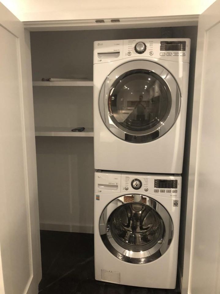 915 R St Nw #B - Photo 7 of 23