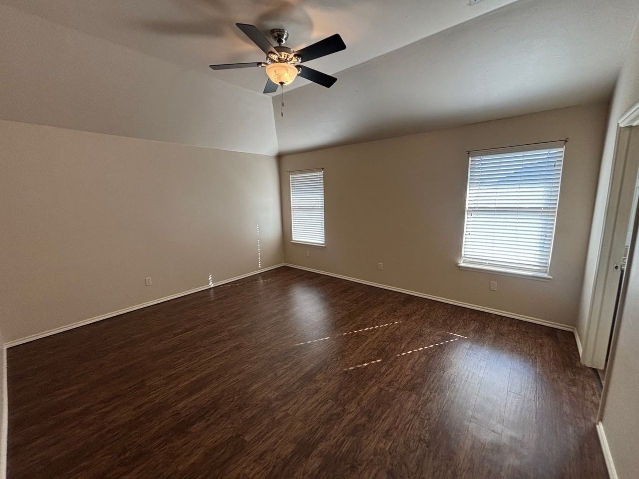 12798 Se 19th St - Photo 6 of 16