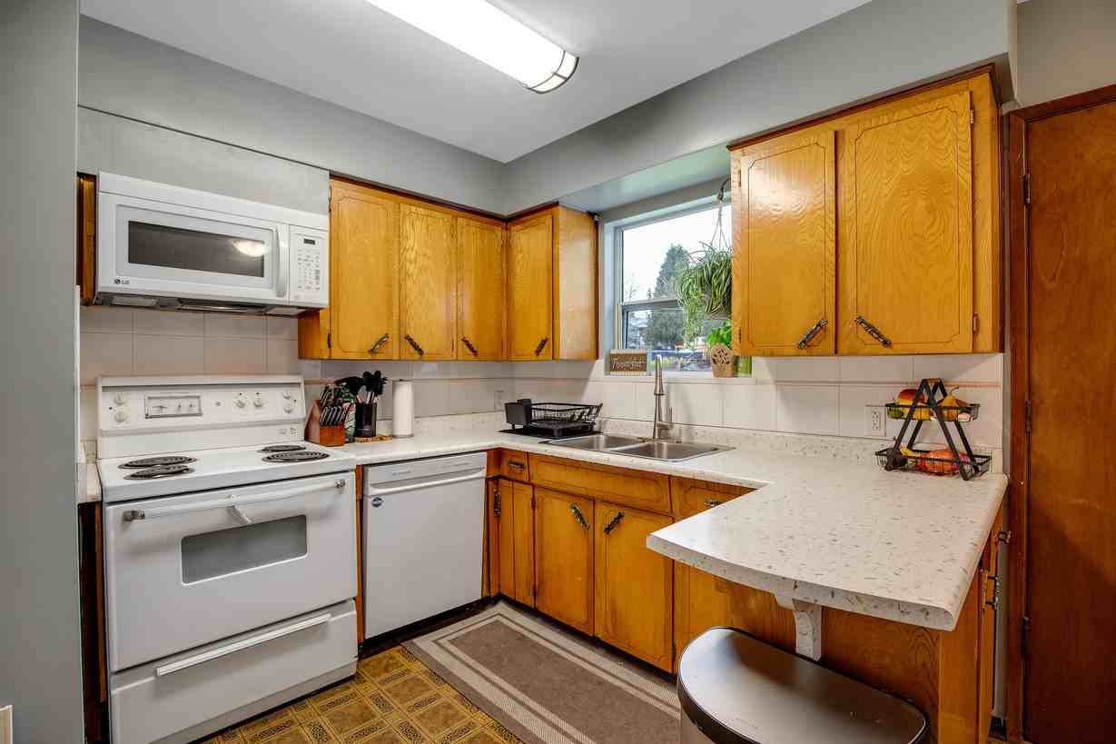 Kensington Ave & Parkdale Dr - Photo 5 of 49