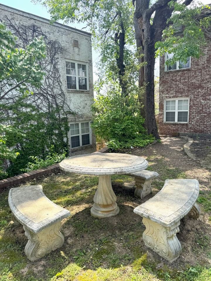 529 N. Whitham Ave. - Photo 5 of 43