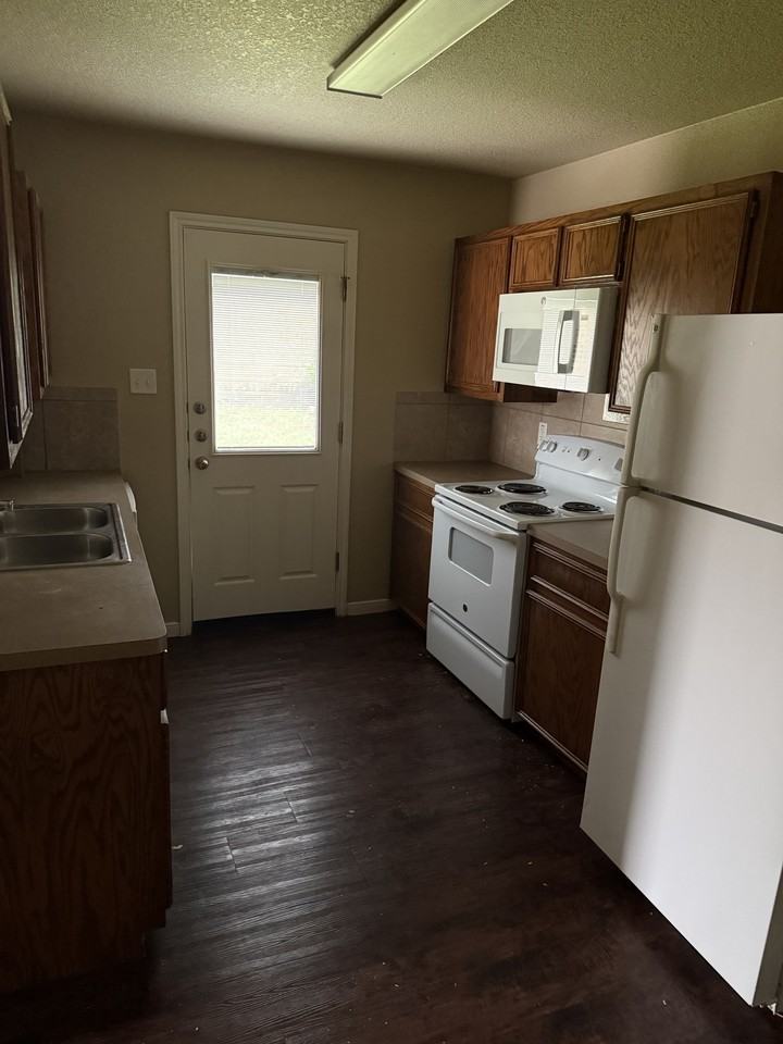 505 Study Hall Loop #A - Photo 6 of 10