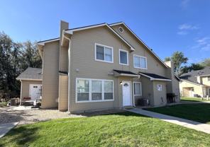 Midland 4-Plex 141 - Photo 1 of 1