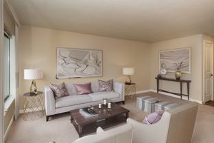 Del Mar Village Apartments - Photo 1 of 1