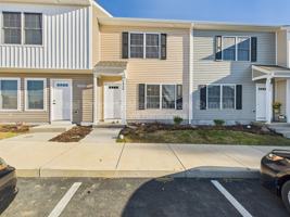 featured image of Circle Dr