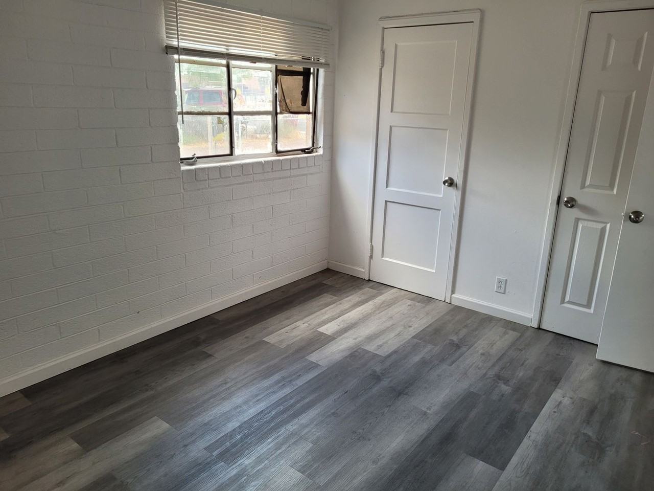 2733 S Sunland Vis - Photo 2 of 7