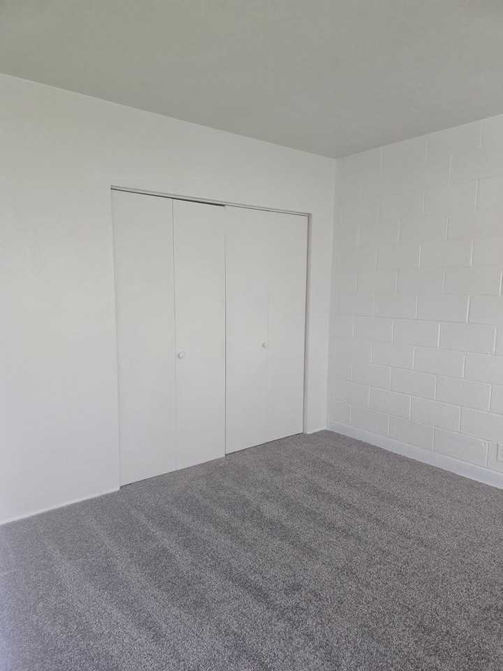 2230 East Fort Lowell Road #211 - Photo 5 of 10