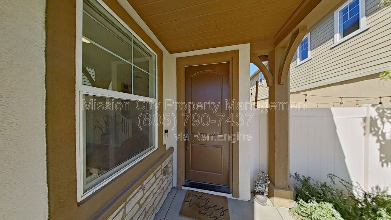 6620 Calle Koral - Photo 2 of 26