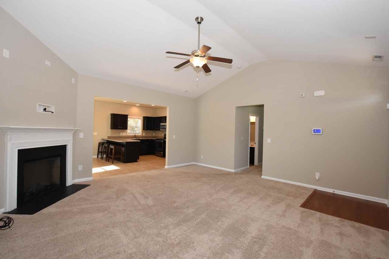 249 English Oak Drive - Photo 2 of 19