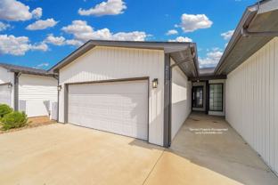 2114 S Thatcher Ct - Photo 1 of 1