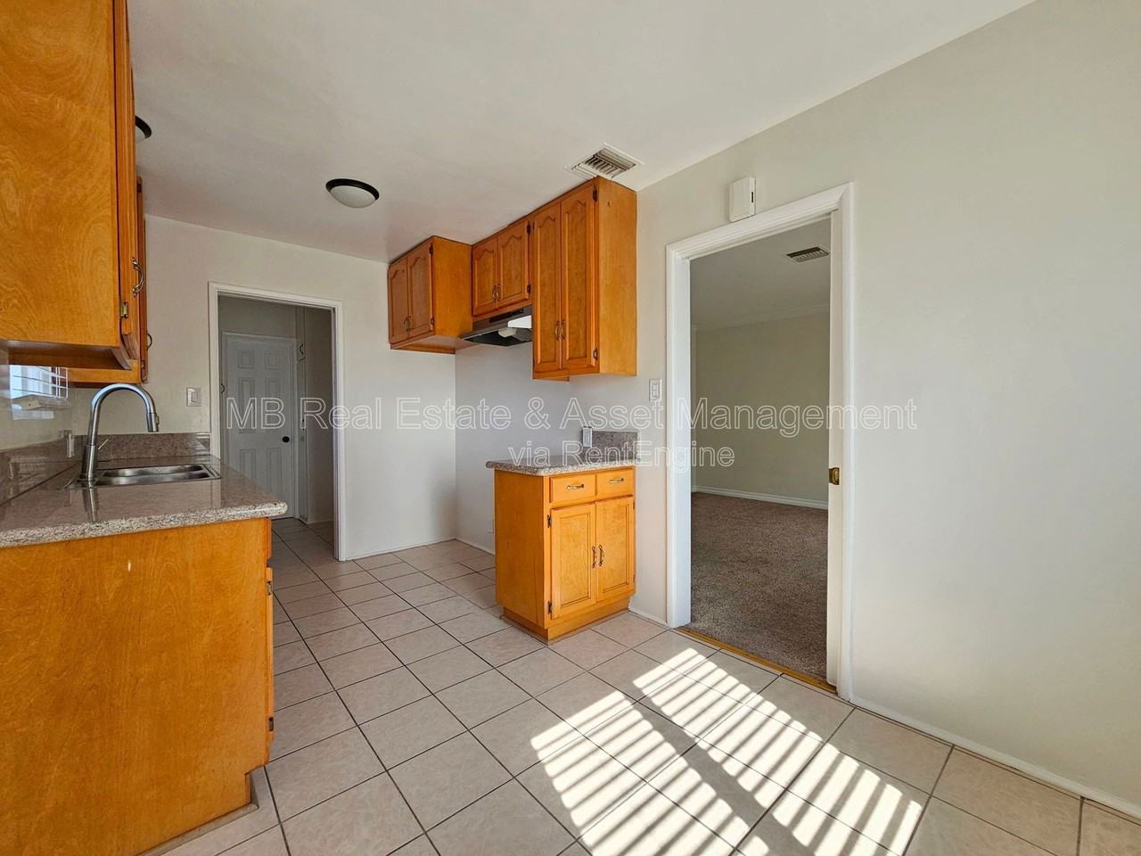 10619 Crenshaw Blvd #5 - Photo 6 of 13