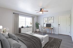 featured image of 814 E 9th St #9