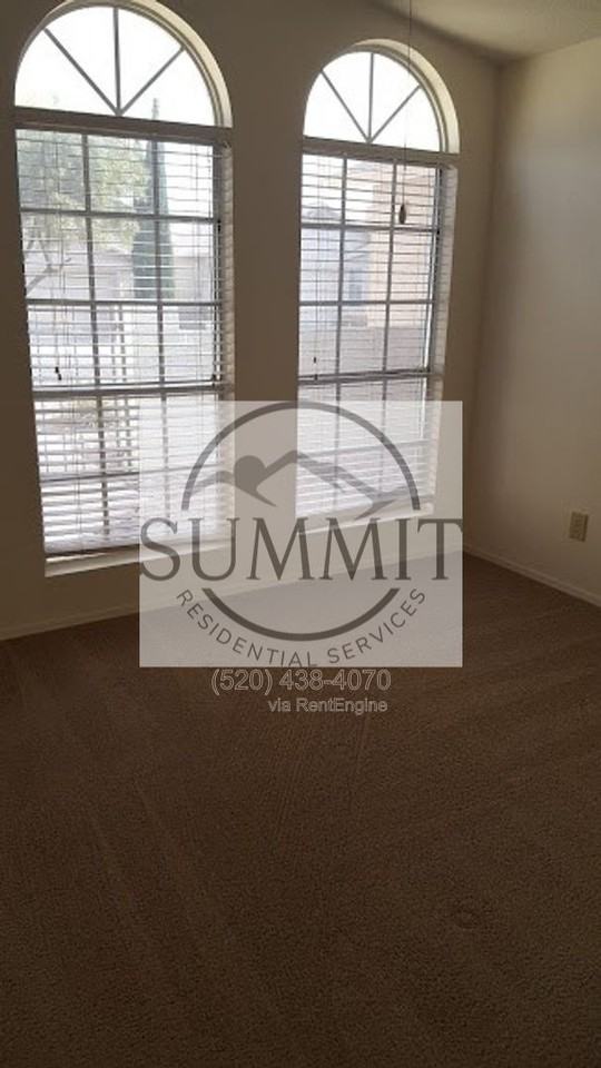 3431 W Evening Star Ct - Photo 5 of 10