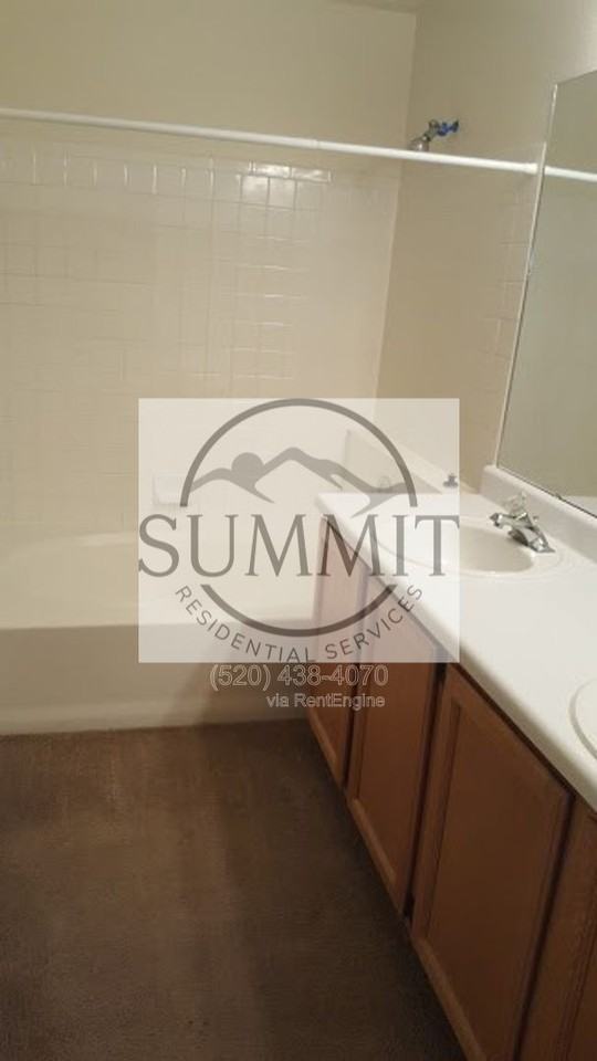 3431 W Evening Star Ct - Photo 7 of 10