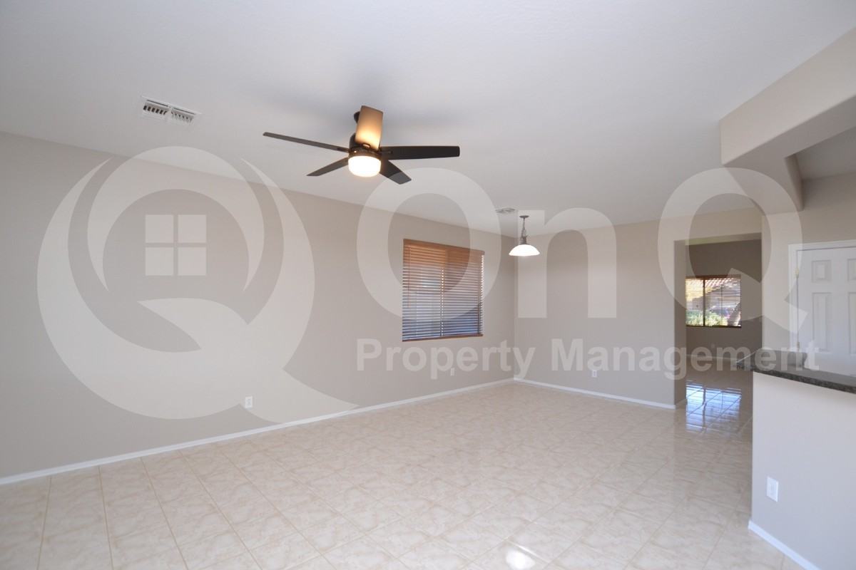 39810 River Bend Road - Photo 7 of 28