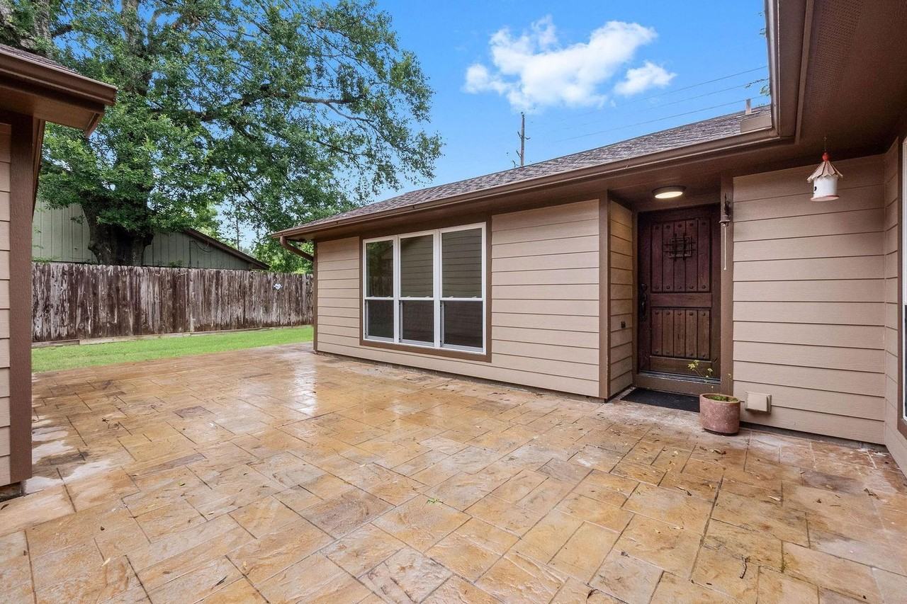 21710 Glenbranch Dr - Photo 4 of 32