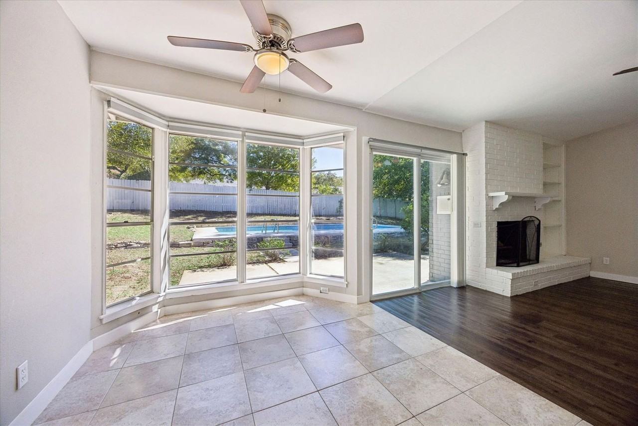 9711 Marlborough Dr - Photo 4 of 10