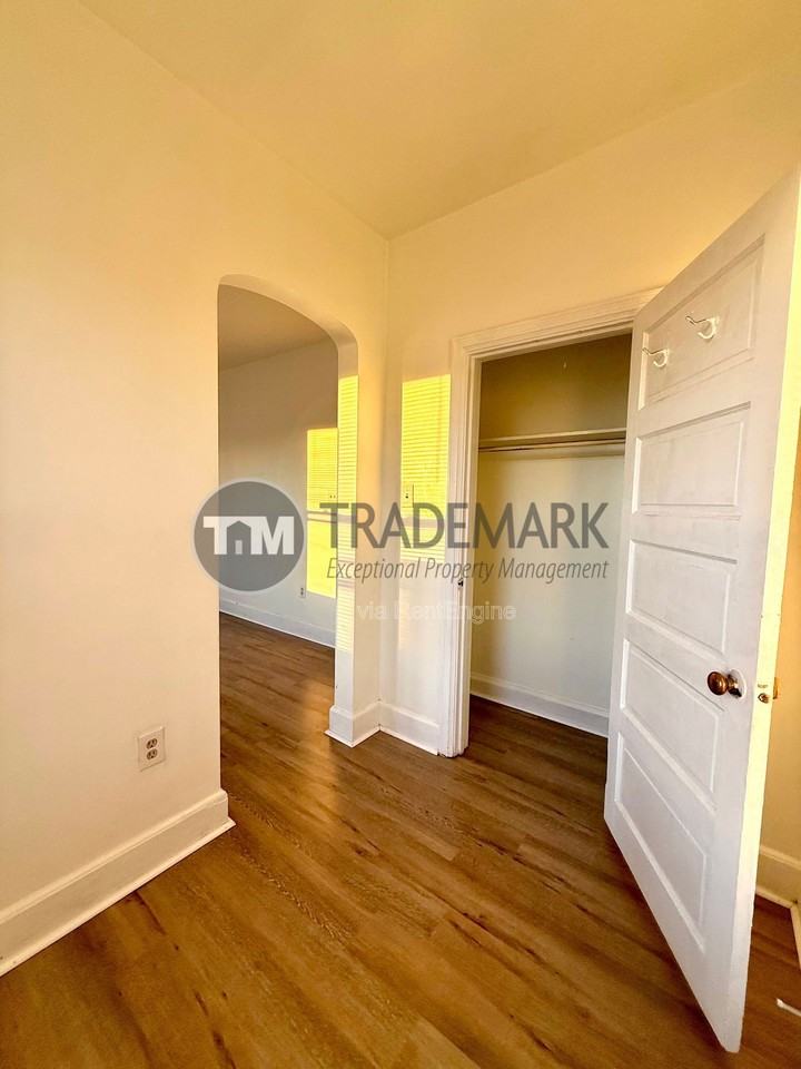 137 S 2nd St #2 - Photo 5 of 9