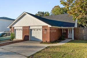 featured image of 707 Woodlawn Ave Nw #B