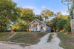 515 E Lee St - Photo 1 of 1