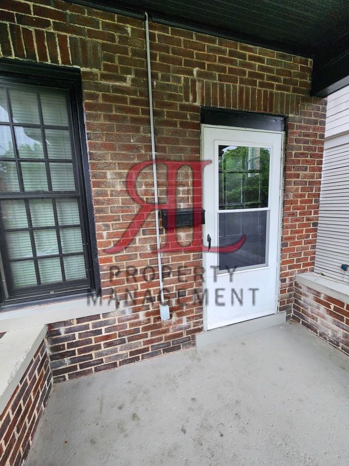 644 S Champion Ave - Photo 2 of 37