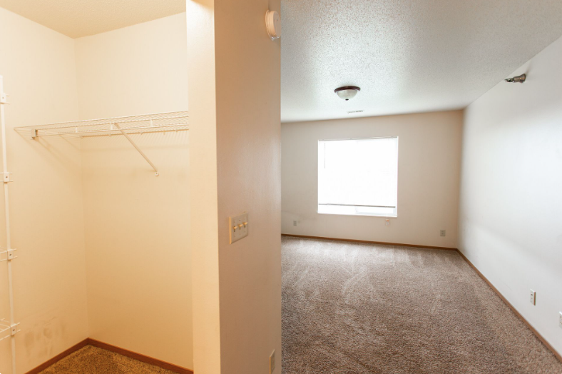 2701 N Maple Ln #2701-306 - Photo 6 of 8